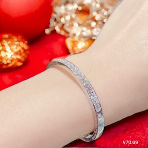 Vòng Tay Kim Cương - V70.69 - Long Ngọc Luxury 4 1706974415765