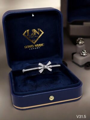 Vòng Tay Mặt Nơ - Long Ngọc Luxury - V31.5