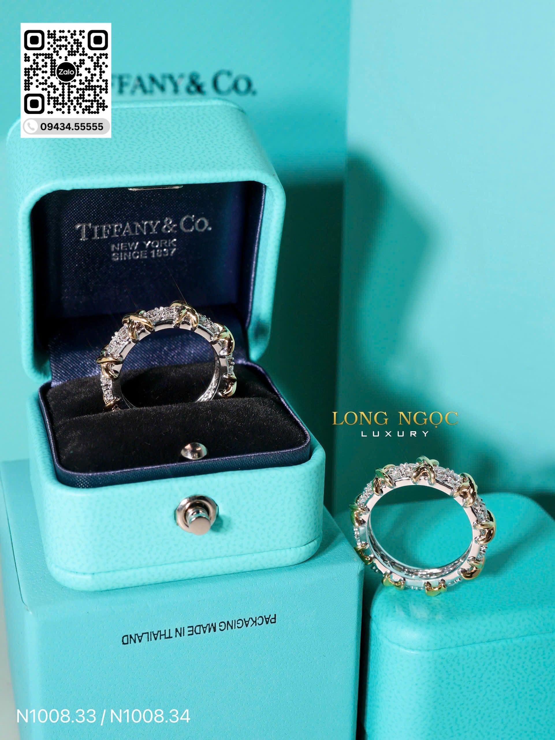 Nhẫn Trơn Thương Hiệu - Long Ngọc Luxury -  N1008.34 & 35
