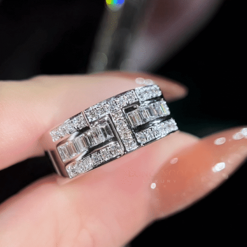 Nhẫn Chữ T - Long Ngọc Luxury - N460.486